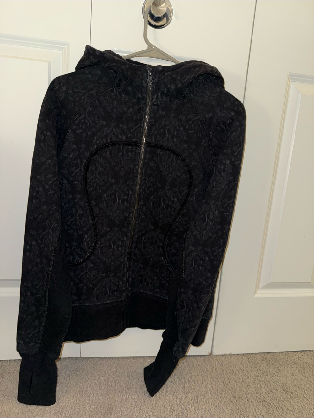 lululemon athletica Black Subtle Pattern Hooded Zip Jacket